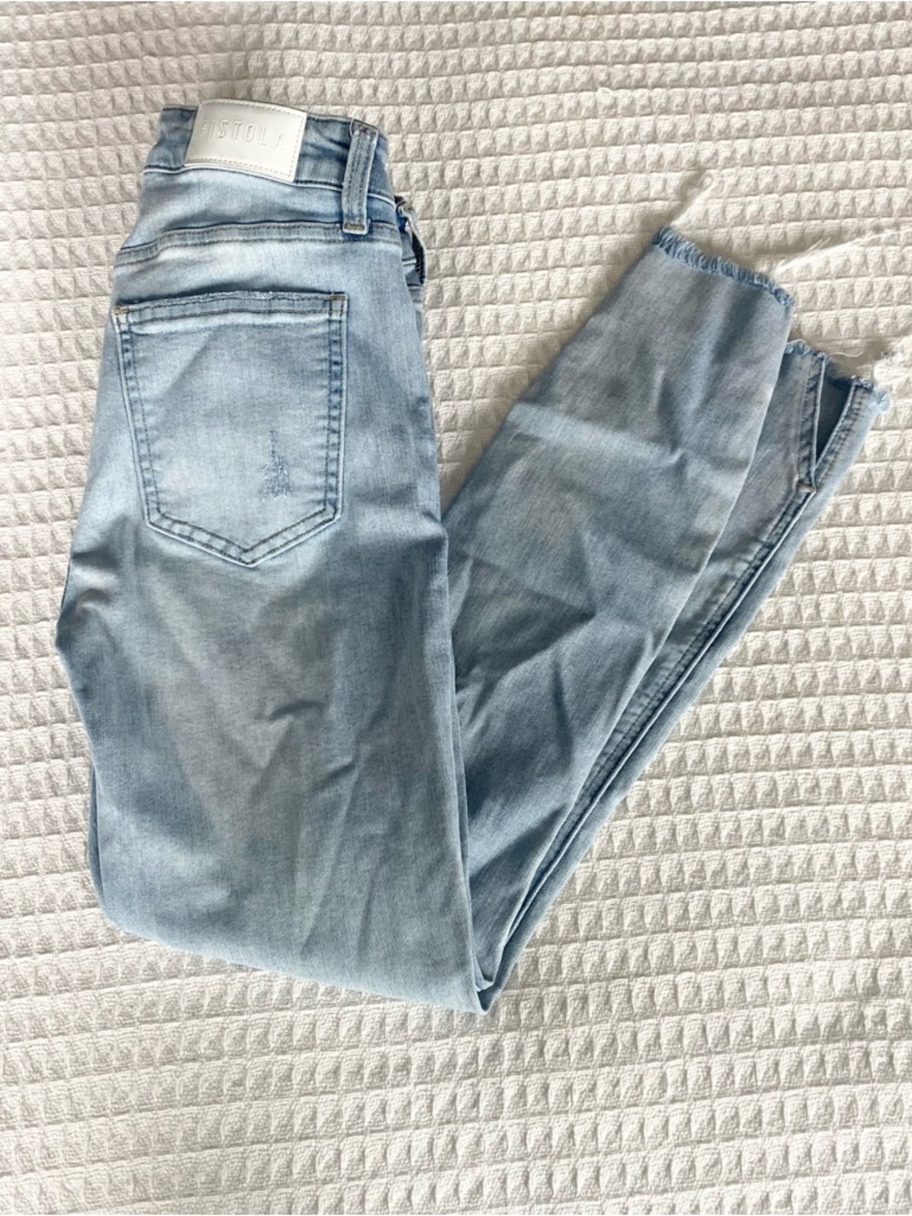 pistola Light Blue Ankle Crop Jeans size 26